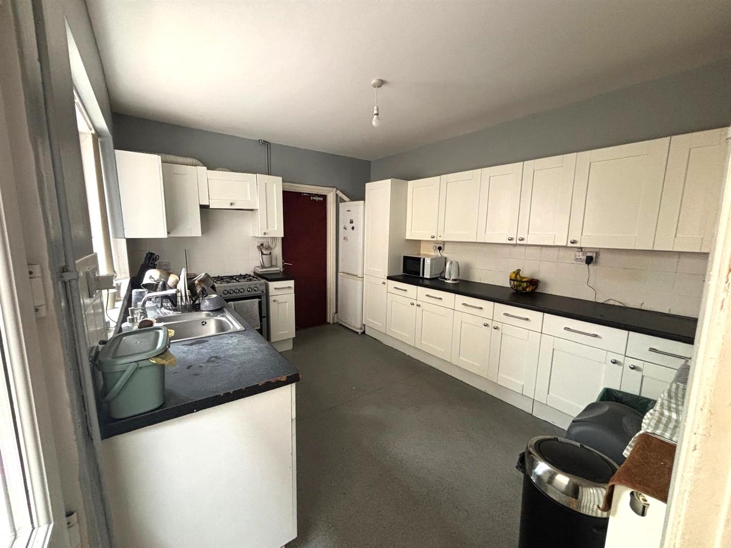 Glanbrydan Avenue, Uplands, Swansea, SA2 0HR